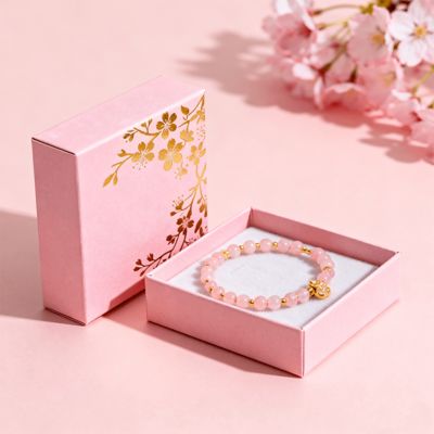 カスタムデザインの高級ギフトボックス エンボス加工されたグリーンの硬質紙製ジュエリーボックス リングとイヤリング用 ファッションアクセサリー収納