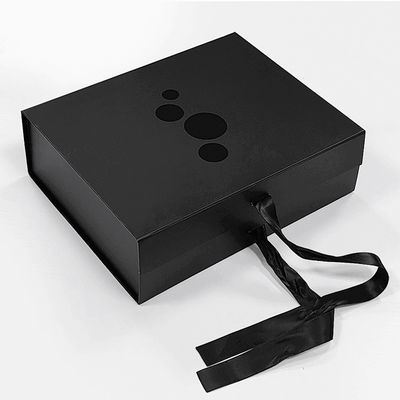 157g アート紙 マグネット包装箱 2mm カードボード 磁気ギフトボックス リボン付き