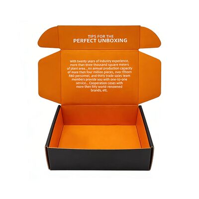 カスタムロゴ 衣装用Tシャツ キャップハットのためのファッションと流行のゴロゴロ紙配送箱