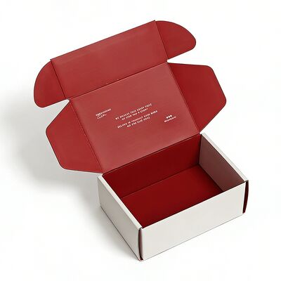 ローゴ付きの衣料品の輸送と包装のためのカスタムホワイト・カードボード折りたたみおよびリサイクルボックス